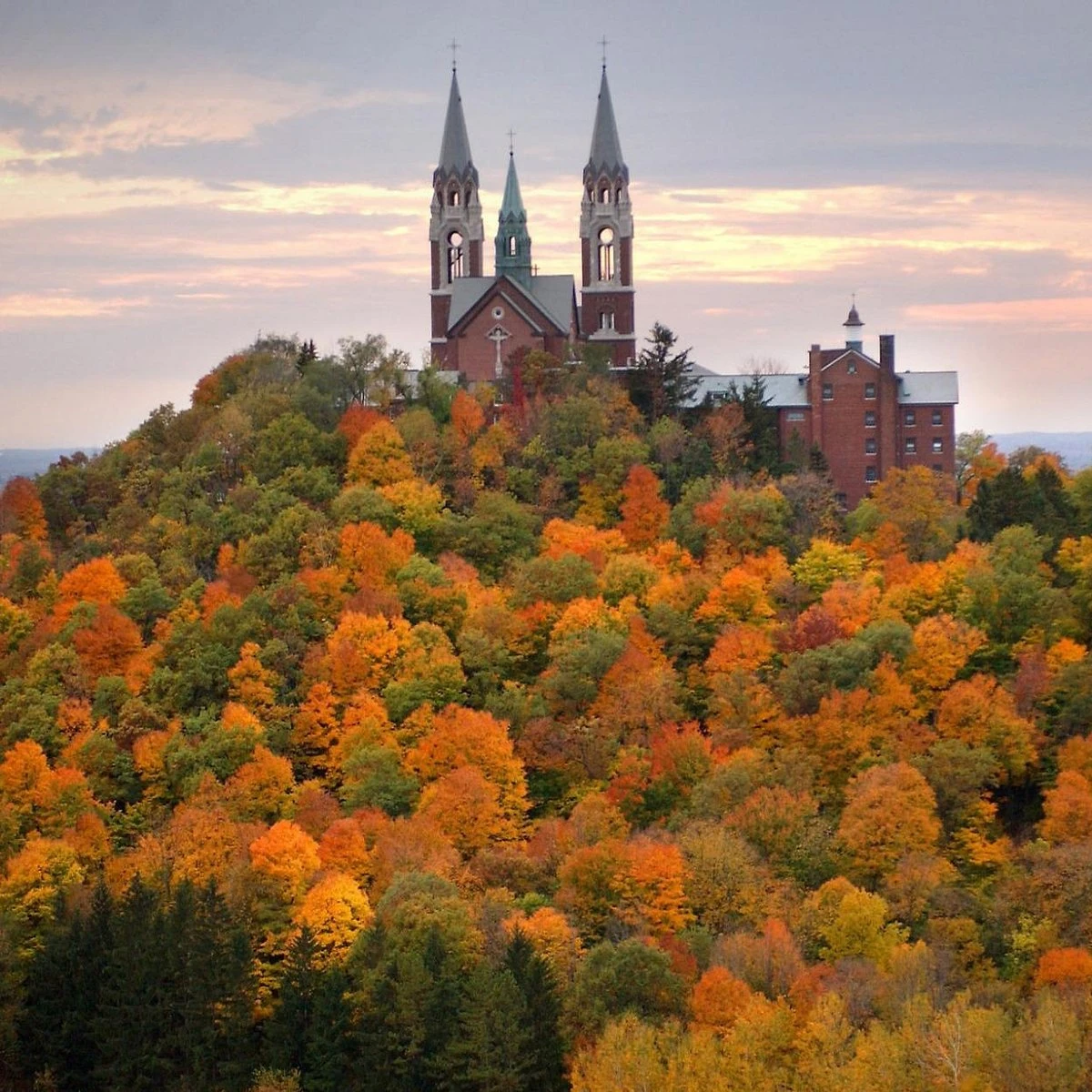 Church in autumn — illustrative photo