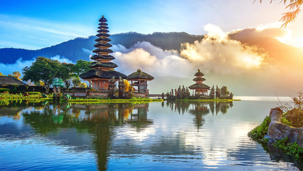 Kuala Lumpur · Bali